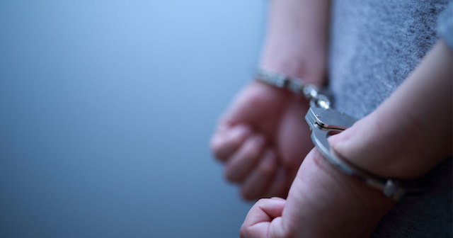 10代女性に対し強制性交した疑い　韓国国籍の男(43)を逮捕「ノーコメント」