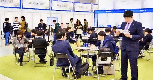 韓国で海外就職を希望する若者が増加 → 日本、人材不足解消策として受け入れ枠を拡大