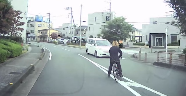 あおり運転容疑、埼玉「ひょっこり男」逮捕へ　自転車に適用は全国初