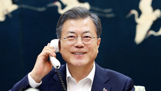 文大統領「韓日両国は建設的で未来志向の関係を早期に修復していく必要がある」