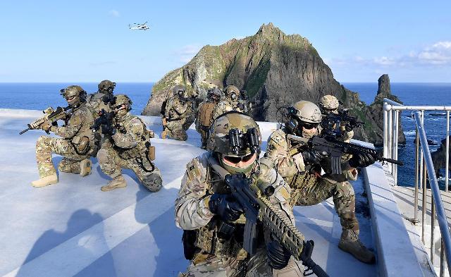 日本への刺激抑制か… 韓国軍、非公開で竹島「防衛」訓練実施