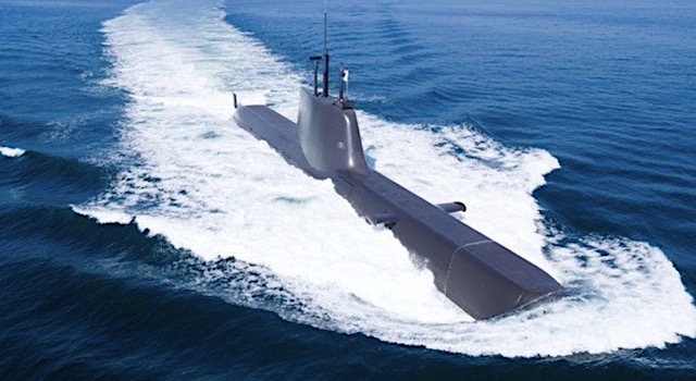 【韓国】２週間潜行できるという１８００トン級潜水艦、原因不明の故障… タグボートに曳航され帰還