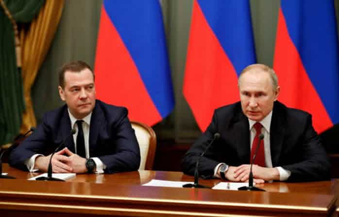 ロシア・メドベージェフ前首相「北方領土交渉は不可能」
