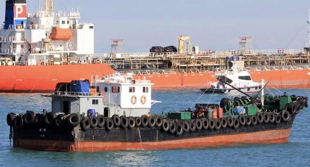 日本ＥＥＺ内で“底引き網漁船”が韓国漁船と衝突