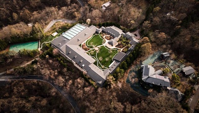 【話題】ビル・ゲイツが建てた軽井沢の別荘が凄すぎる…