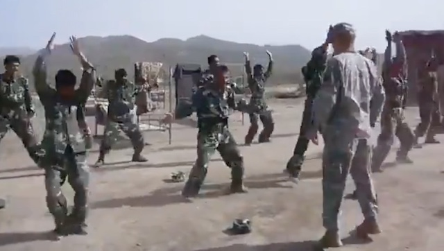 【話題】『これはアフガニスタンの特殊部隊。一人運動神経悪い…』（※動画）