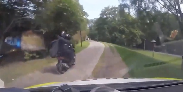 【話題】『ノルウェー警察の宝石店強盗バイク追跡』（※動画）