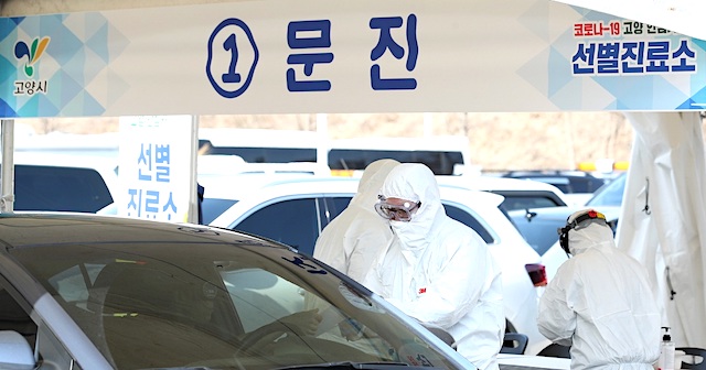 日本のコロナ感染減少は「政府が数字改竄」　韓国で疑いの声