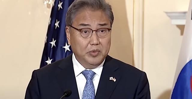 韓国外相、日本は「日韓共同宣言に明記された『痛切な反省と心からのおわび』の精神を継承せよ」