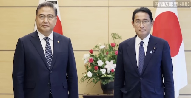 岸田首相、慰安婦・元徴用工問題で韓国外相に「解決に向けて尽力」求める