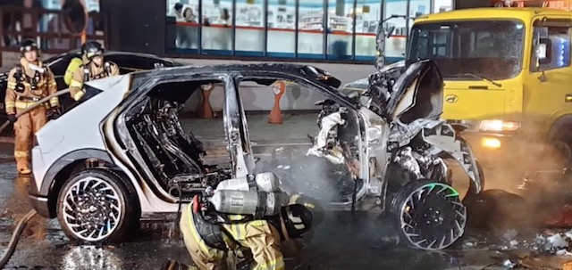衝突後3秒で炎上、消火まで7時間… 韓国・現代自動車「アイオニック5」の事故に見る、EVの怖さ