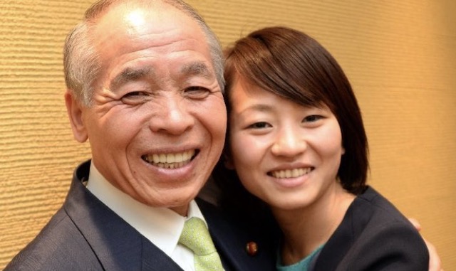 日本維新の会、党に無断で訪露した鈴木宗男氏の除名決定　