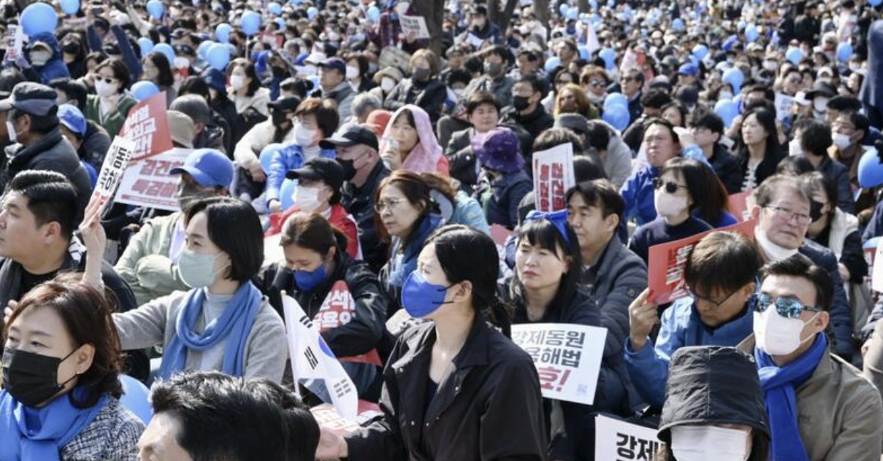 また始まった… 韓国で対日外交批判の大規模集会(主催者発表1万人)「被害者の同意のない第三者弁済は明白に違法だ！」