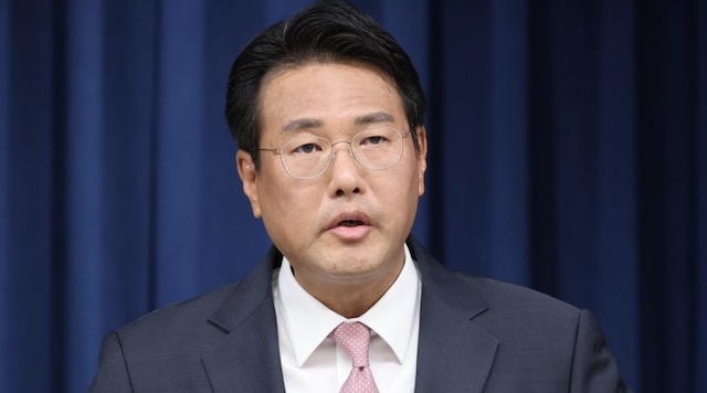 韓国大統領室「日本政府が過去に対する反省と謝罪の立場を再確認し、未来志向的な両国関係発展のために努力するという立場を表明したことを評価する」