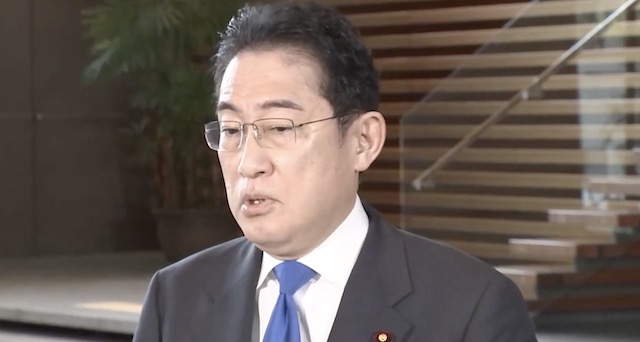 岸田総理マスクなしで出邸「個々人の着脱を強制するものではありません」