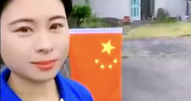 日本在住の女性「日本国旗を掲げる隣人に腹が立ち中国国旗を掲げた！」→ 中国ネットでツッコミ殺到…