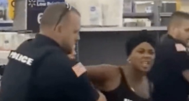 【米】黒人女性に噛みつかれた男性警官、“男女平等パンチ”で制圧… これはやりすぎ？(※動画)
