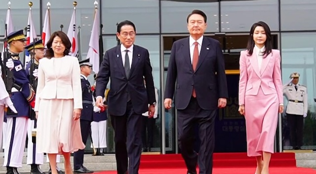 【動画】首相官邸「日本・日本国民の安全と繁栄のため、日韓関係を大きく前進させました。日韓、そして日米韓の協力をさらに強化していきます」