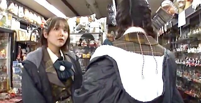 【動画】AKB48、生放送中に店の許可を取らずに店内ロケ → 店主がブチギレする放送事故