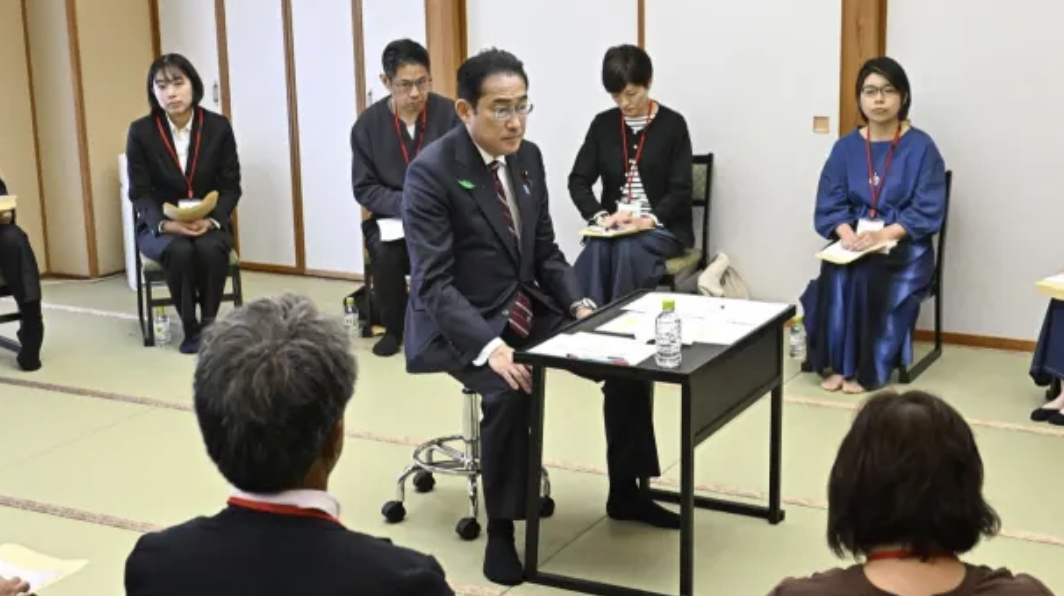 島根で車座対話… 岸田首相に参加者が苦言「党員として恥ずかしい」