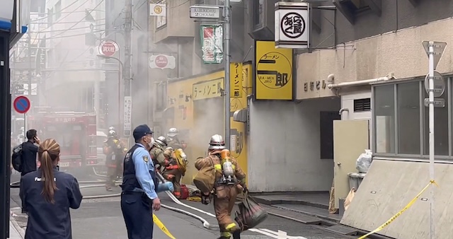 【話題】『歌舞伎町のラーメン二郎が火事になってる…』(※動画)