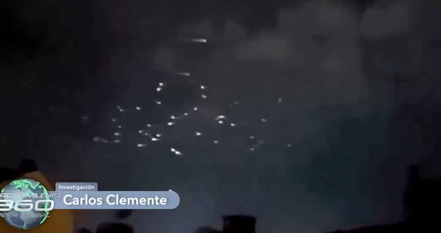 [Video]トルキエ上空にUFOの群れが襲来…!?