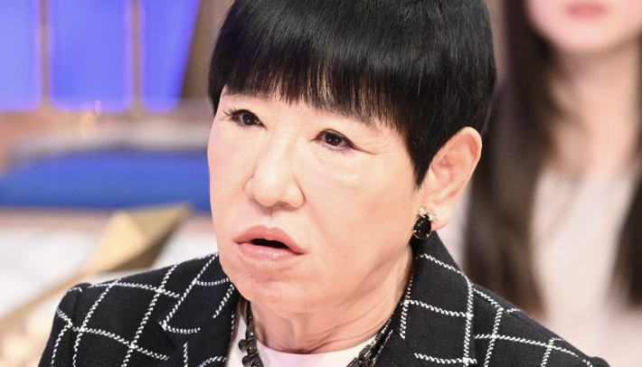 和田アキ子はNHK紅白歌合戦で歌う曲について「同じ曲を歌い続ける人がいる」と語る。