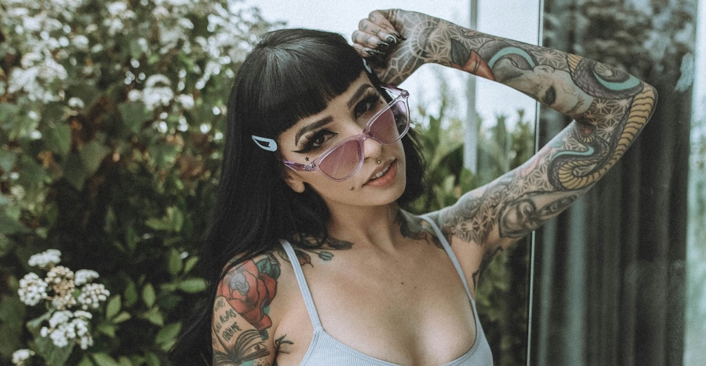 【公表】三吉彩花さん(29)、ガチでタトゥー入れる…「自分らしい花を咲かせる」