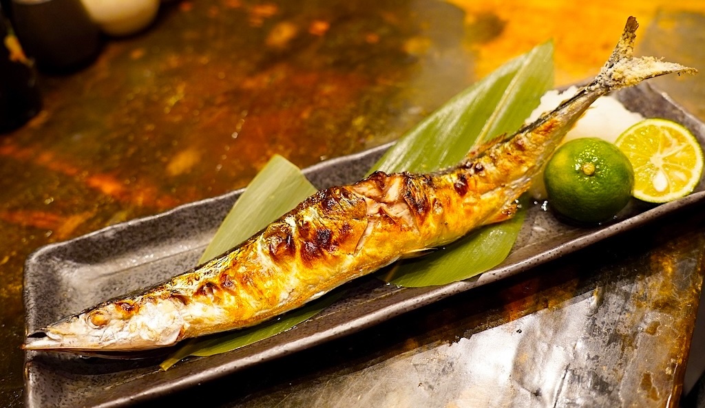 【話題】『これほど食欲なくなるサンマの出し方ある？』