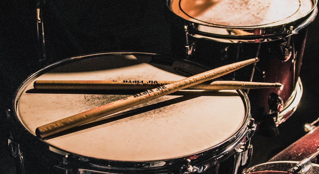 BOØWYドラマー・高橋誠氏「日本の国民に問いたい‼️貴方は戦争を望んでいるのですか⁉️戦争を知らない高市総理が戦争を煽る様な事はしてはなりません‼️」