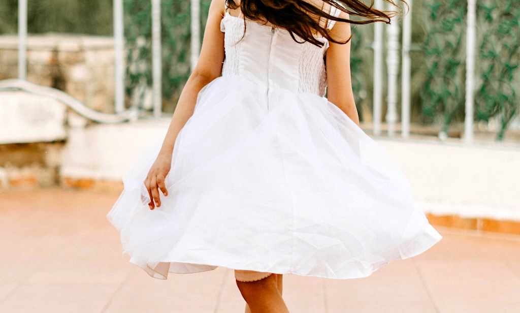 【結婚式】娘(6)「ラプンツェルっぽいドレスで行きたい！」→ このドレス、あり？なし？