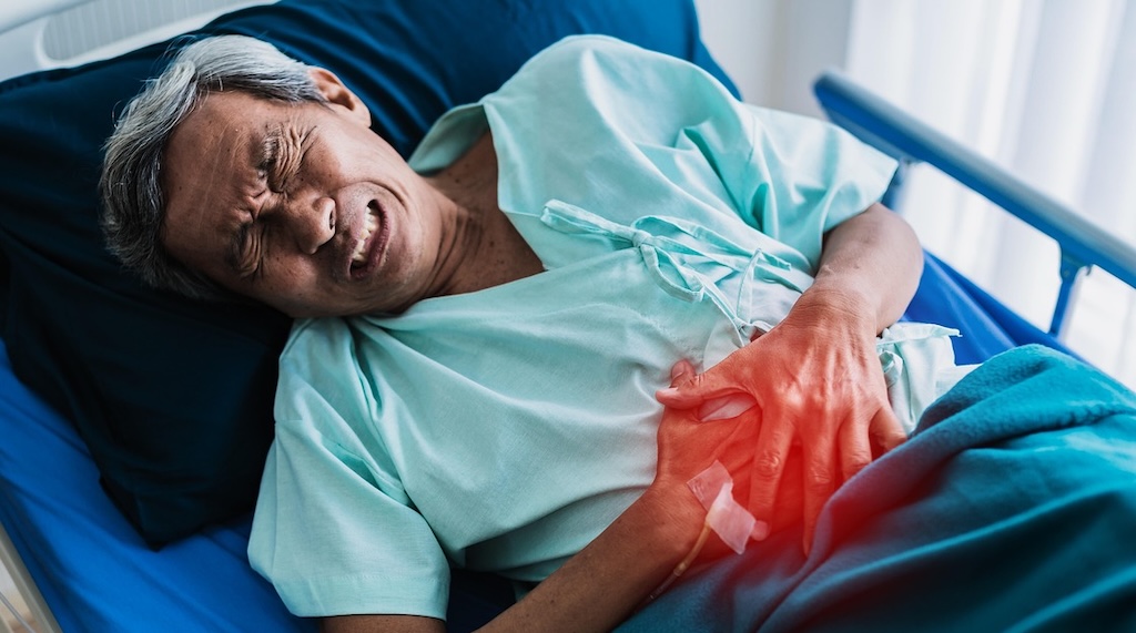 【中国】出産痛体験マシーンを使用させられた男性、腸が壊死