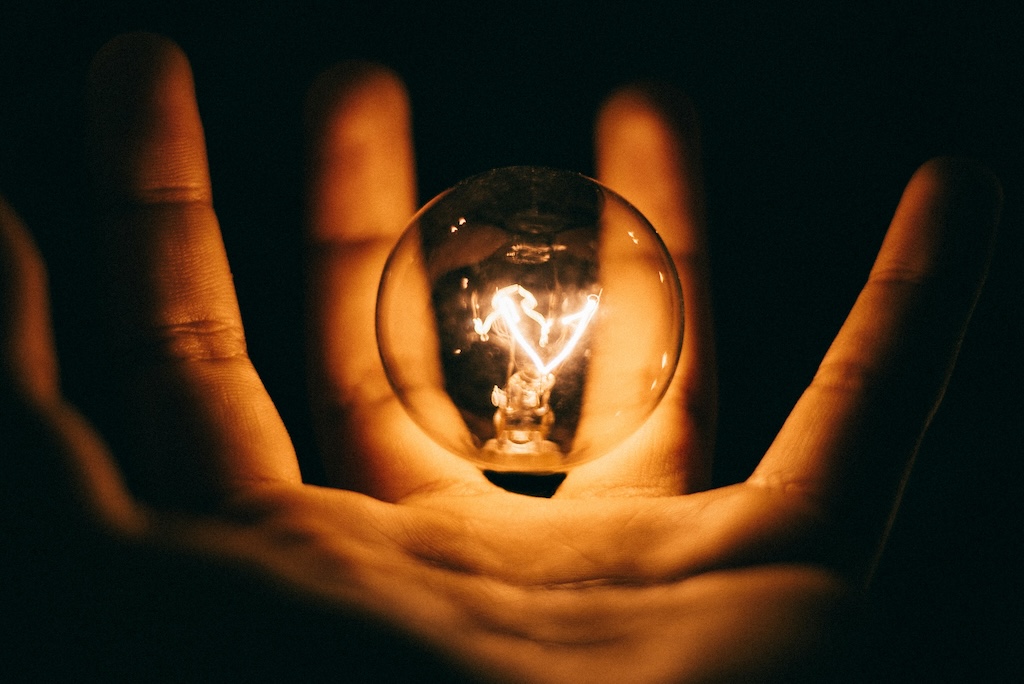 【話題】『今夜、0時すぎた頃 本番が来ます。大停電に備えて…』