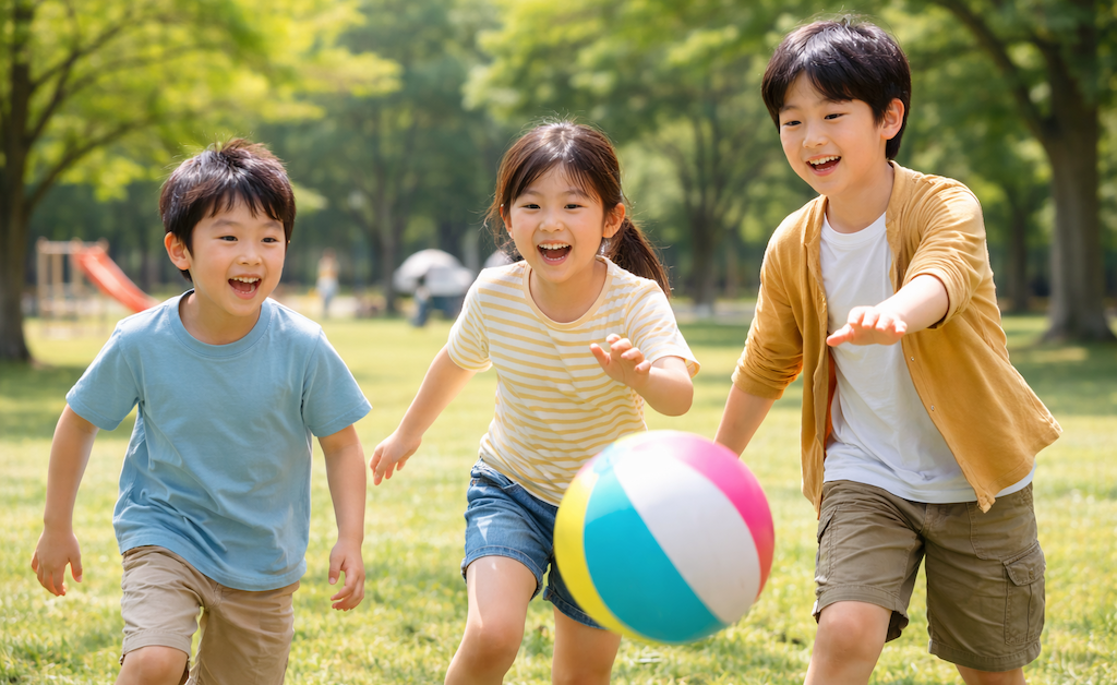 【異様】日本の公園、ボール禁止、自転車禁止、年齢制限も…