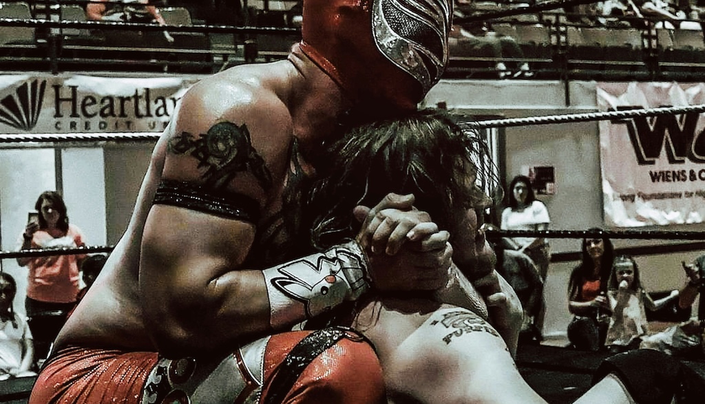 【話題】『ねぇプロレスって何がおもろいん...。普通にこれ面白いと思う感性の人が大勢いる事にドン引き…』