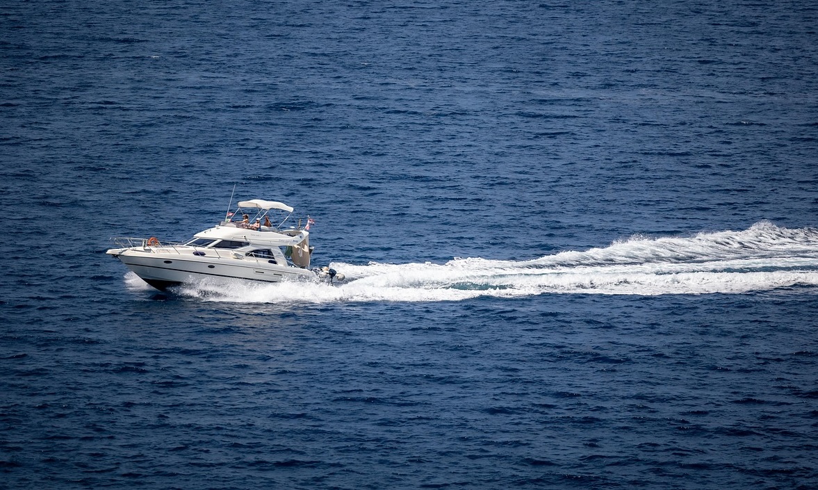 年間国内2千校（約35万人）が修学旅行先に沖縄を選び平和学習