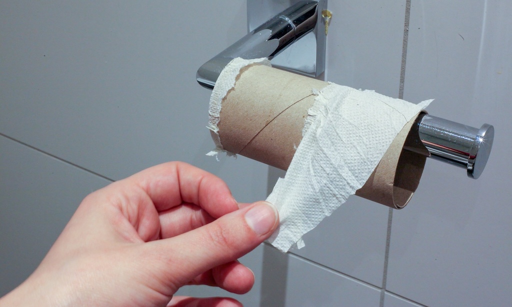 【悲報】トイレットペーパーの“買い占め”、始まる…