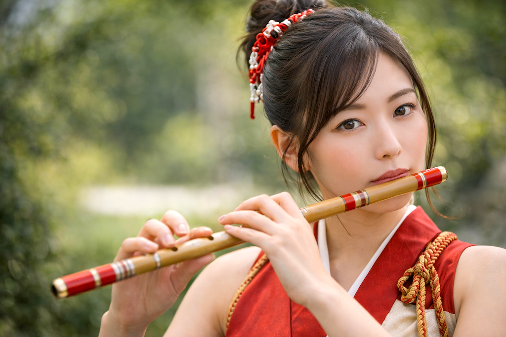 【話題】行政「交通費も出せないけれど、演奏しに来てくれない？」→ 篠笛奏者「無理です」→ 行政「他の団体はタダでも出たいって言ってたよぉ〜？！」