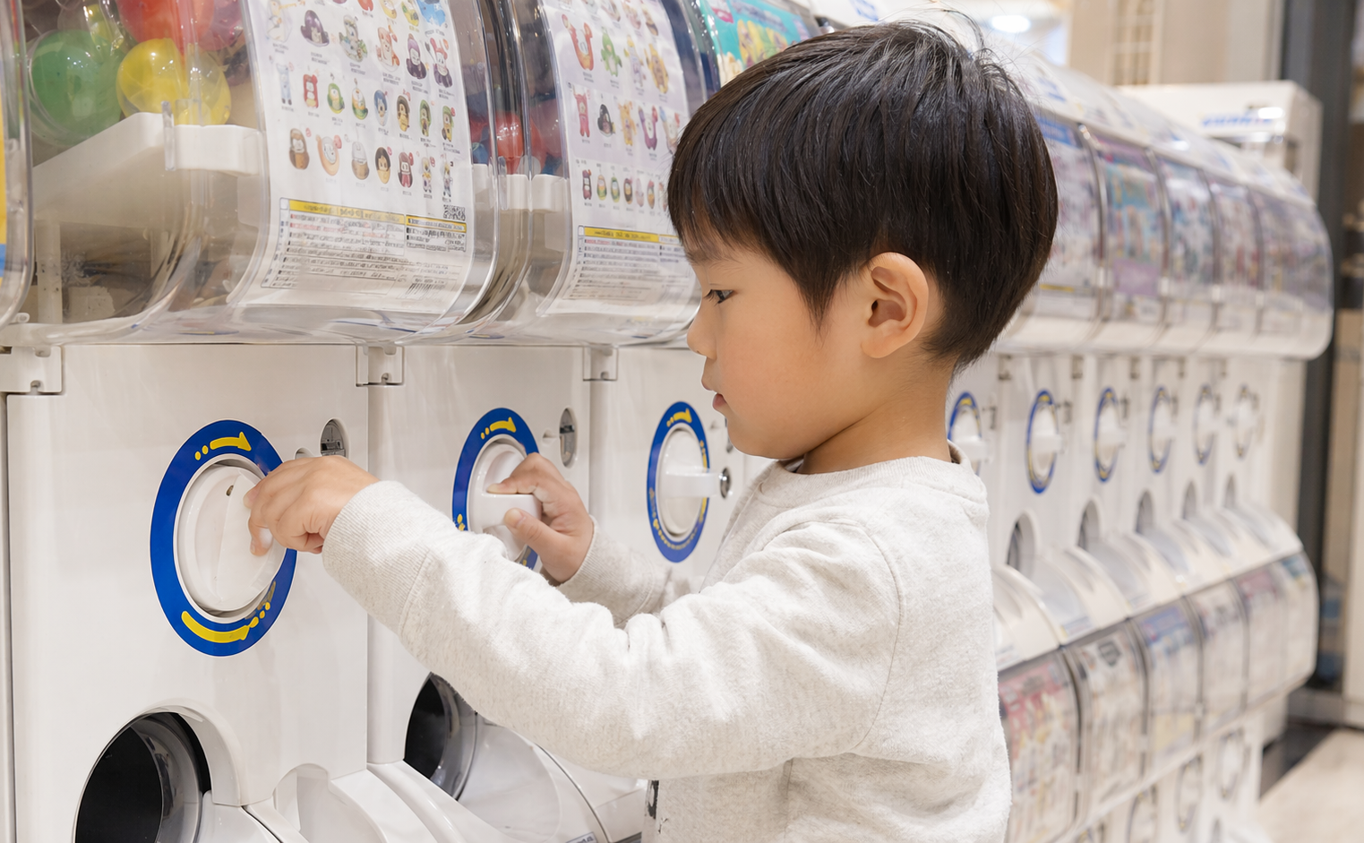 ガチャ「嫌い」9割…「欲しいものが手に入らない可能性がある」