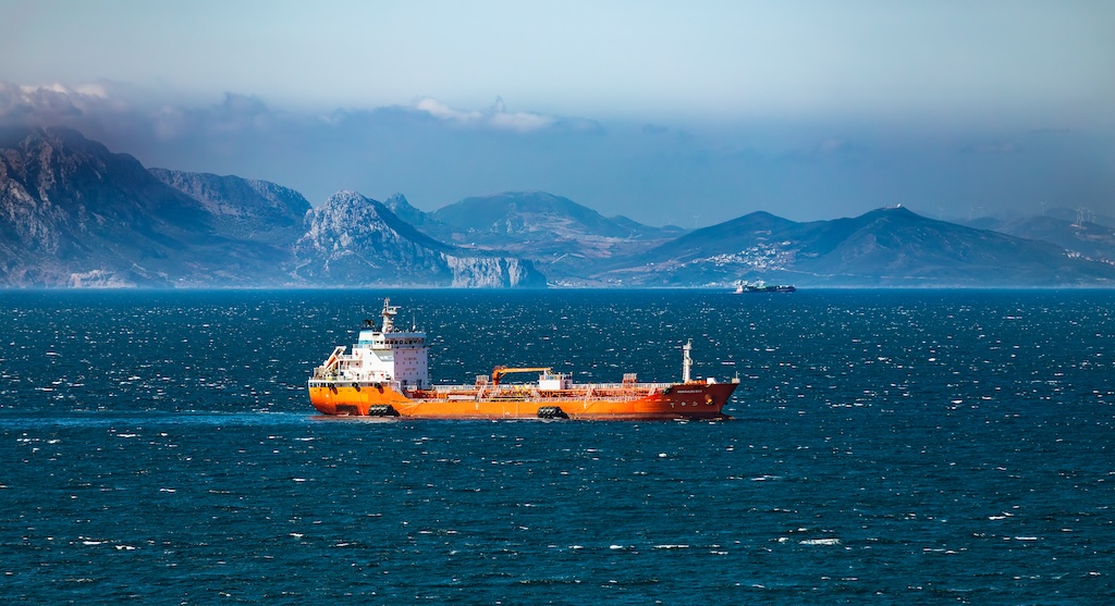 イラン攻撃後 日本関係船舶初、商船三井運航の船がホルムズ海峡を通過