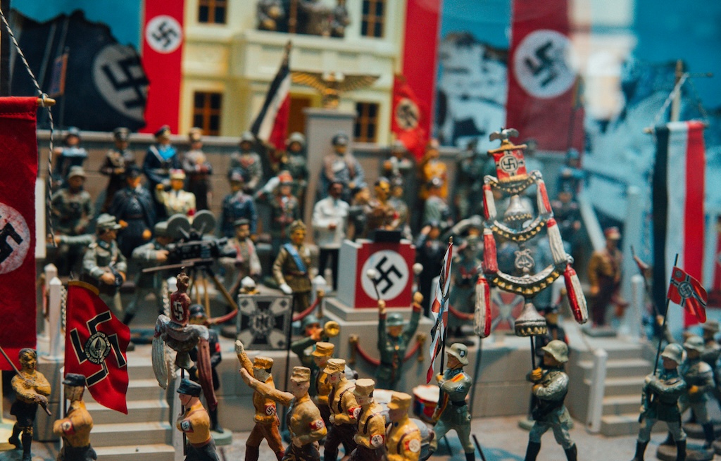 【話題】『自民党は名誉毀損で訴えてもいいレベルの誹謗中傷…』