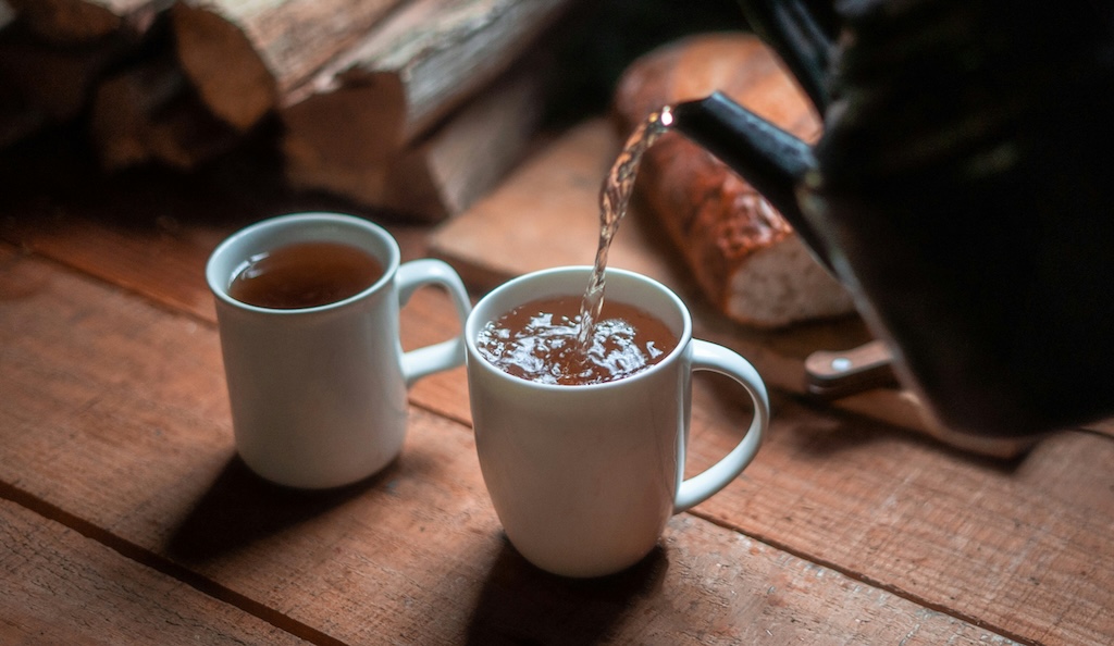 【話題】X民「ONICHA飲んでみた。正直に言うね。水出しの麦茶パックを…」