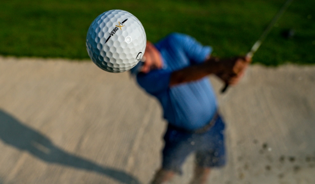 沖縄・玉城デニー知事、選挙前に“沖縄そば”で庶民アピール？ → ※ゴルフ場のレストランでした…