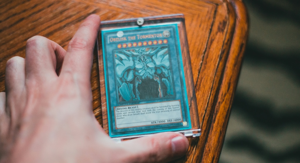 【画像】メルカリで遊戯王カード(320万)を購入した人「詐欺に合いました…」