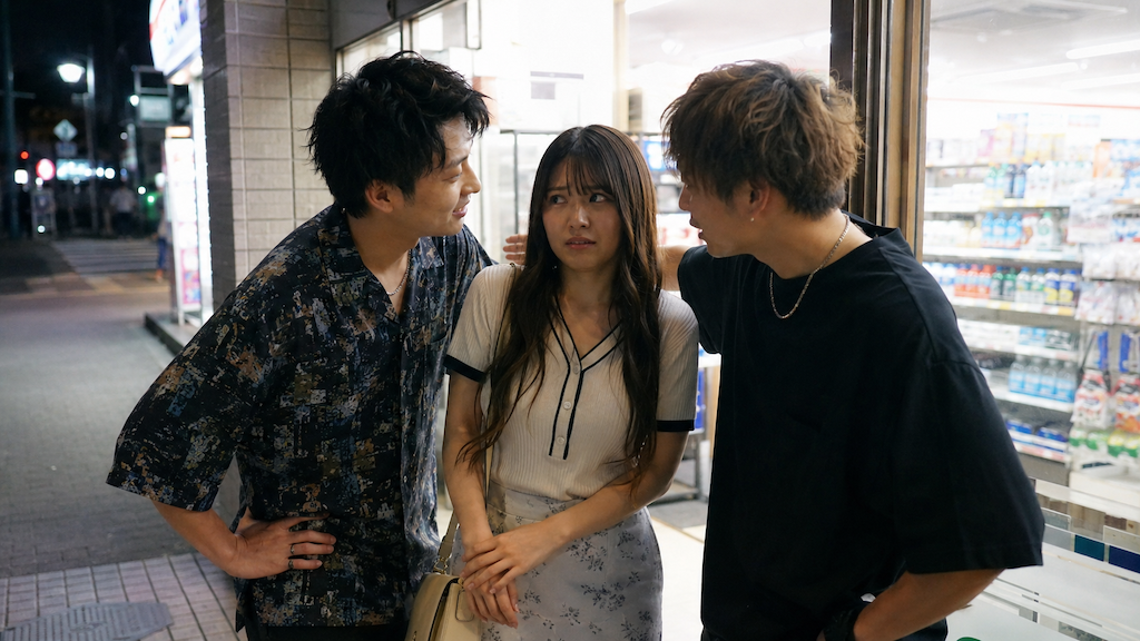 【話題】石垣島のナンパ師「家の方までついていく」→ 女性「ほんとに怖いから辞めて」→ ナンパ師「クソブスクソブス…」→ 女性「(ﾊﾟｼｬﾘ)…」