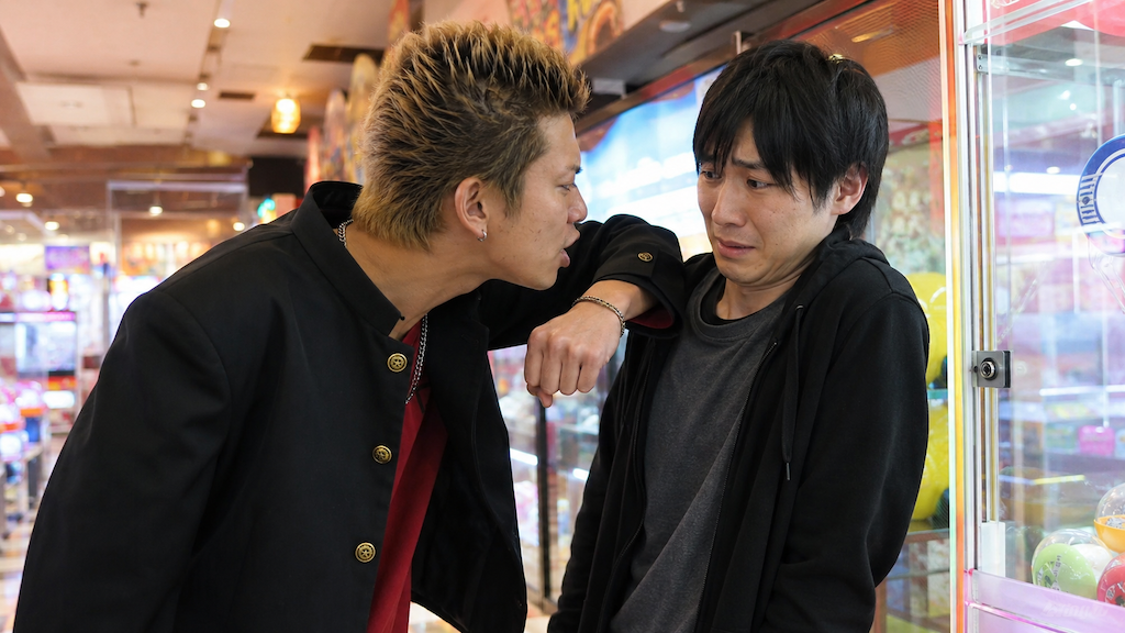 【話題】ヤリラフィーさん、チー牛にボコられてしまう…