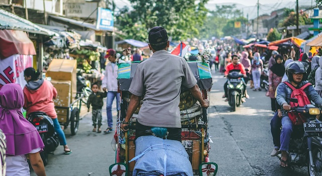 インドネシア大統領令「LGBT拡散は国の脅威」