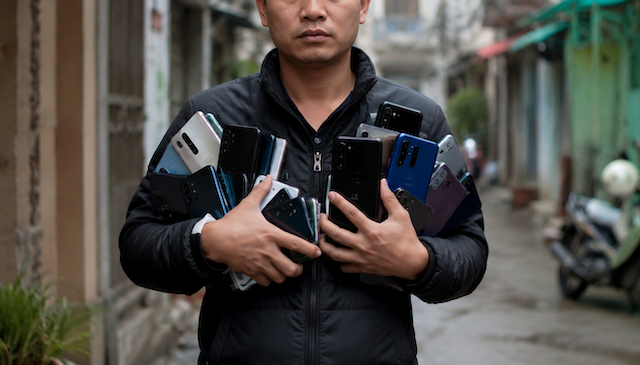 ベトナム国籍の男、スマートフォン『約9億円分』窃盗容疑で逮捕