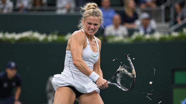 世界ランク1位の女子テニス選手「ラケットの破壊は必要。攻撃性や失望をすべて外に吐き出さないと見苦しい態度をとってしまう」