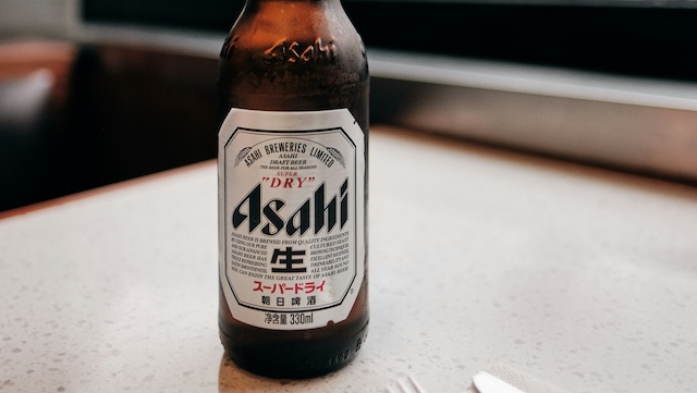 【話題】末期がんのお爺さん「最後にビールが飲みたい」→ 医師が“人生最後だから”と特別に許可した結果…